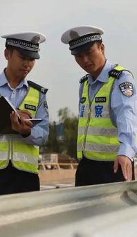 稳市场、稳投资