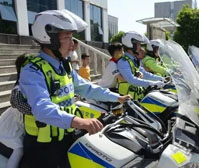 郑州严查交通违法行为