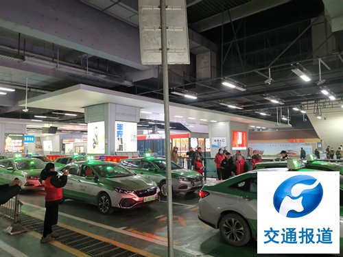 郑州市交通运输局全力保障春运公共交通运力