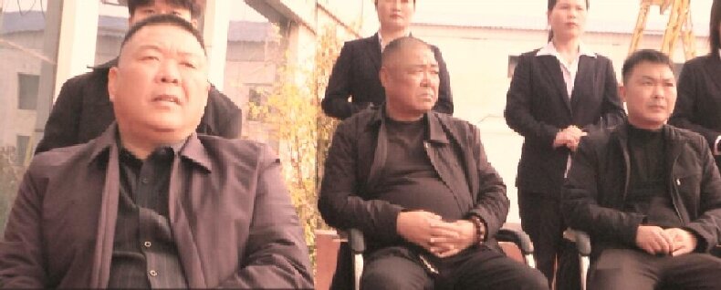 河南省新东方起重机集团广西水工机械战略合作 河南省新东方起重机集团广西水工机械战略合作